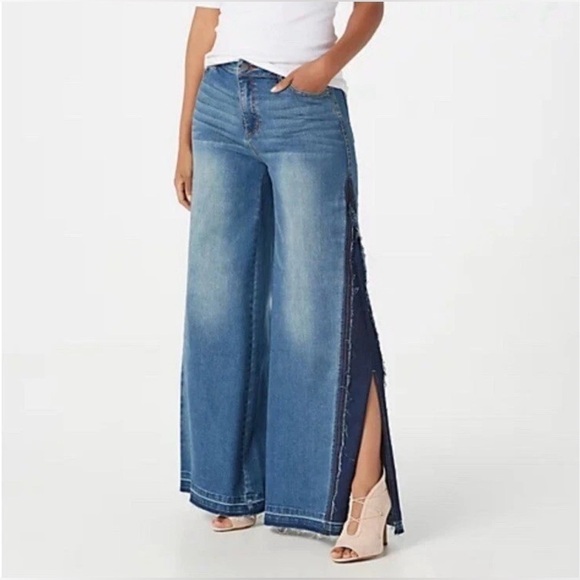 Peace Love World Wide Leg Patchwork Fringe Jeans Blue Size 12 Inseam 26” EUC - Picture 1 of 6